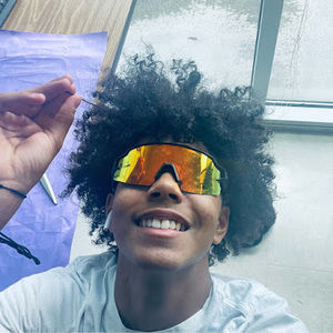 Meet your Posher, Justin